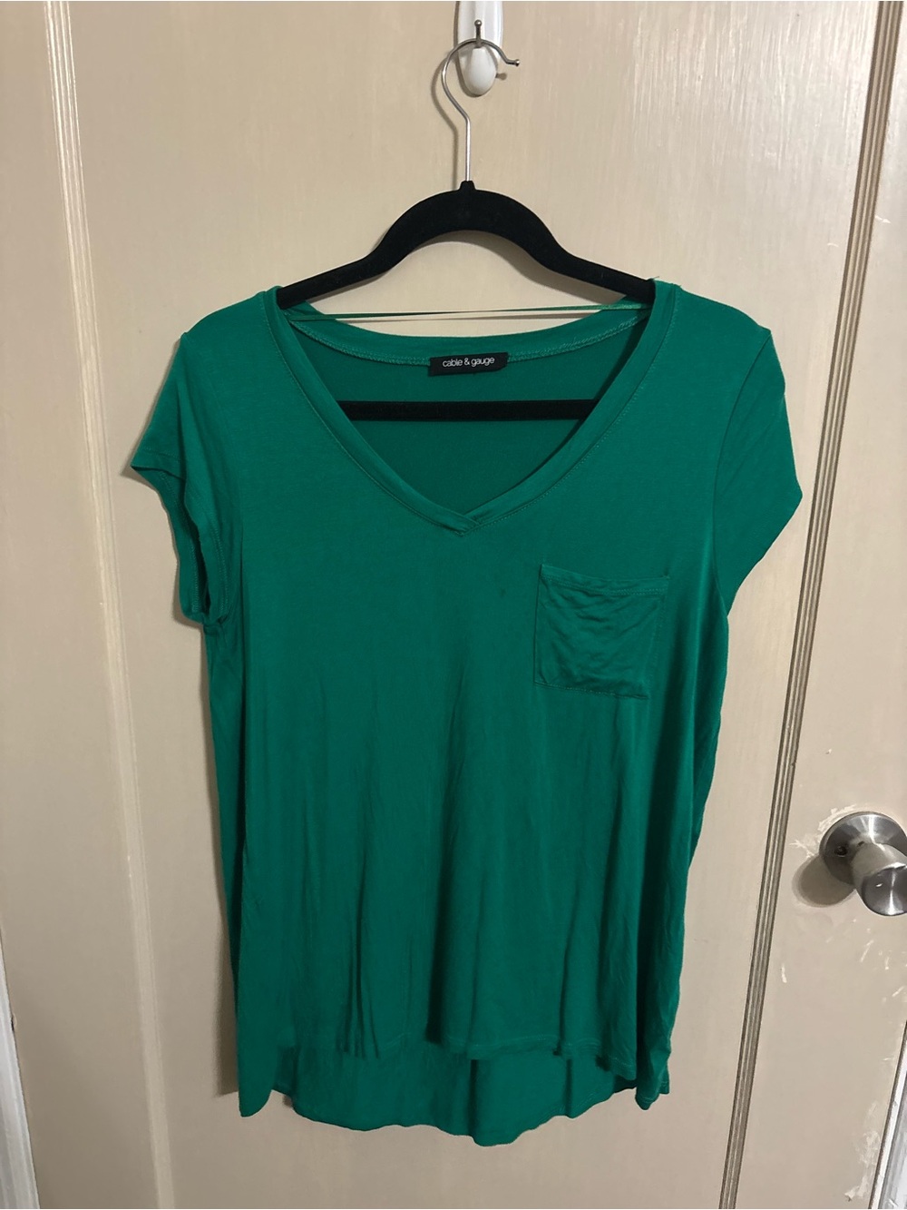 Cable & Gauge Teal V-Neck Short Sleeve Pocket Tee bundle